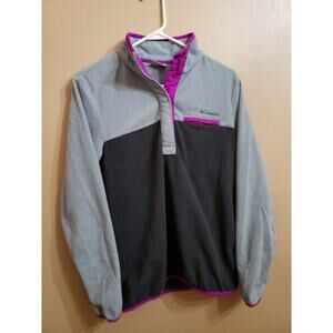 Columbia fleece pullover sweaters